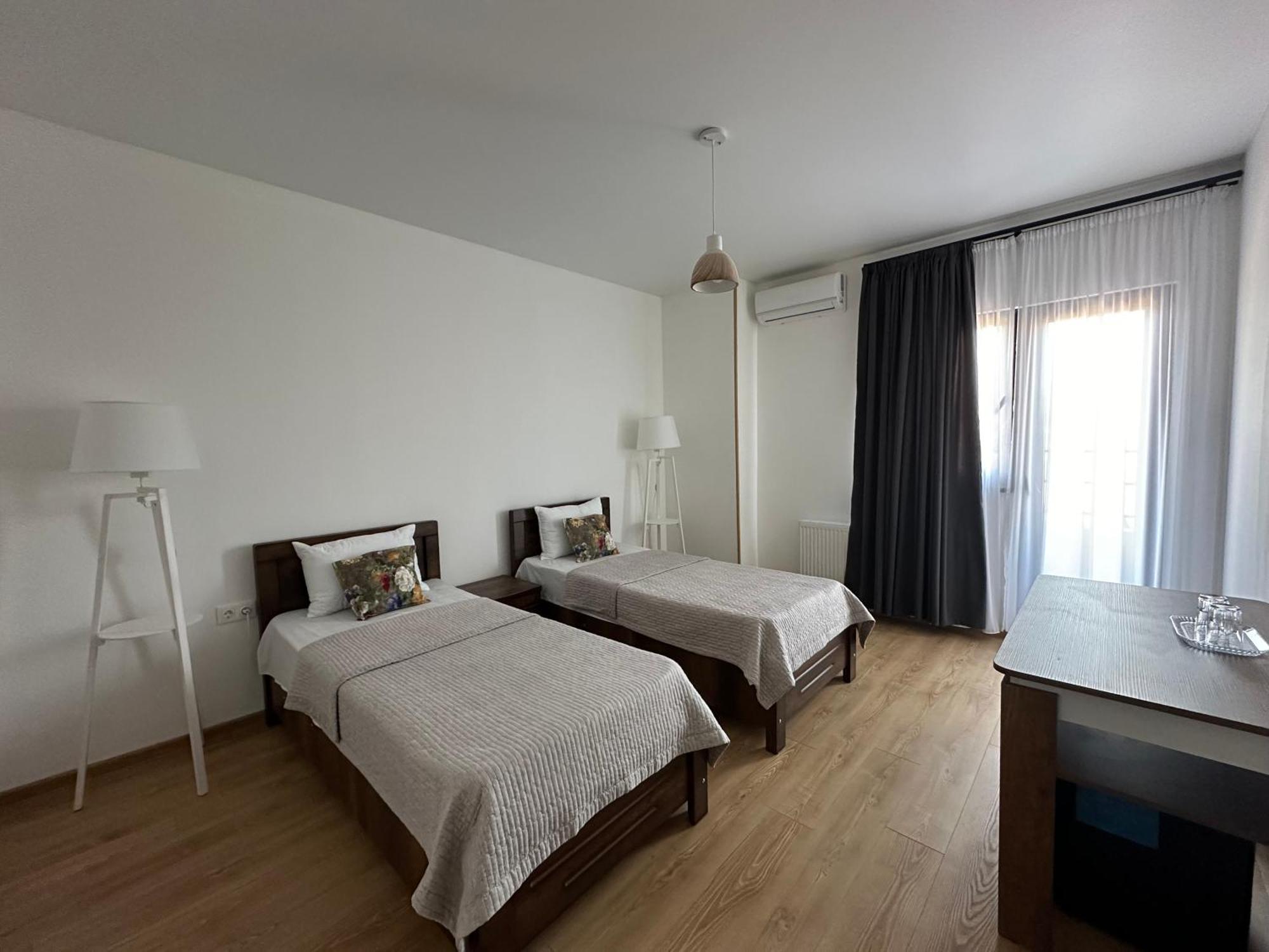 Hotel Home Tbilisi Eksteriør bilde