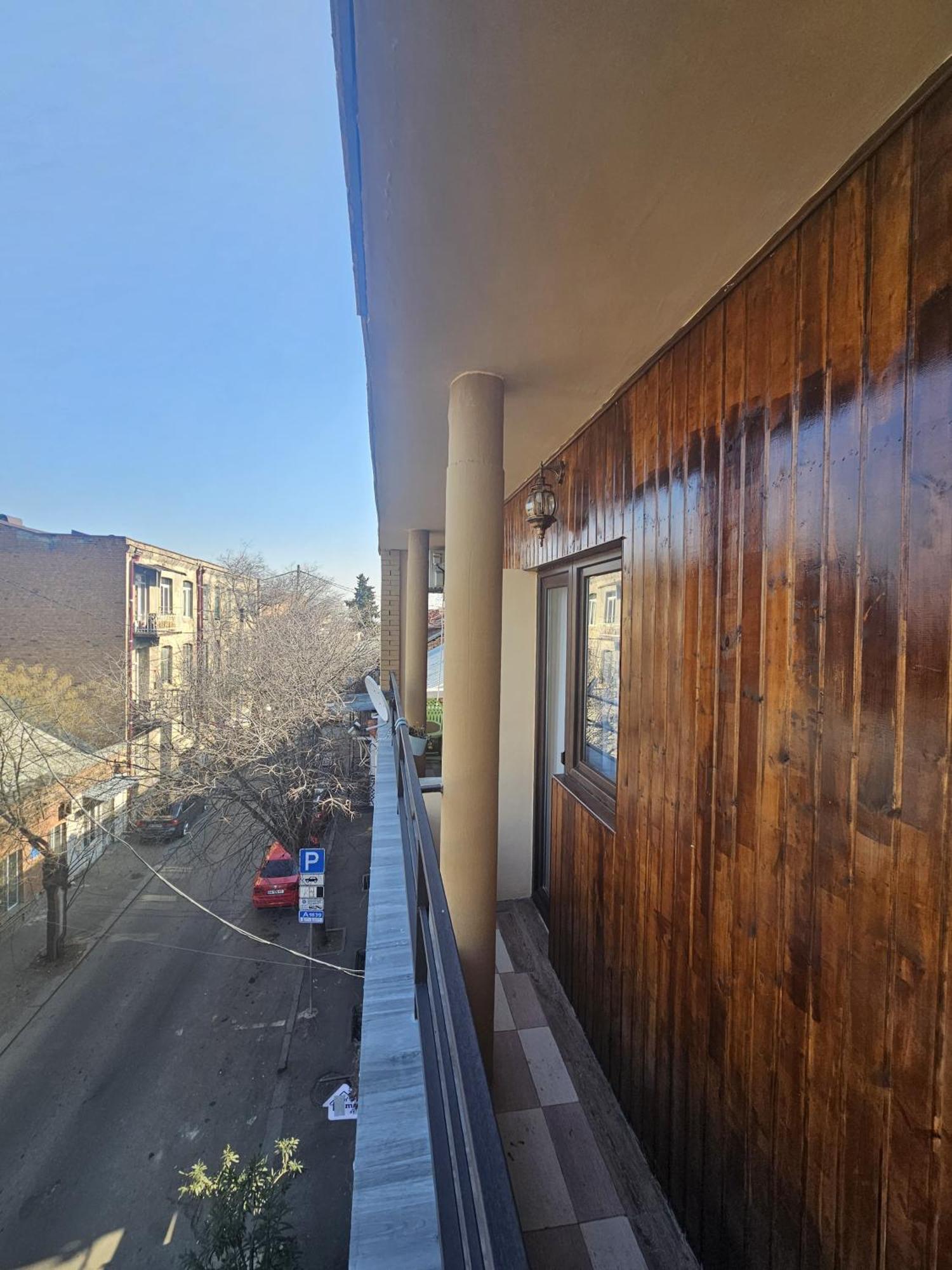 Hotel Home Tbilisi Eksteriør bilde